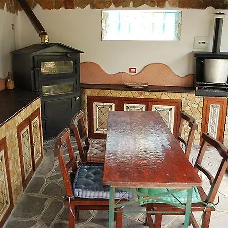 Villa- Mariposa Villa